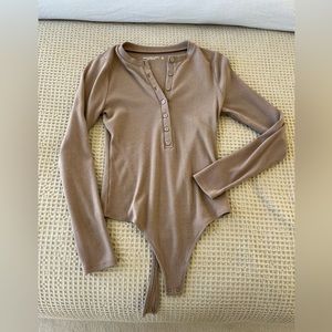 Abercrombie ribbed long sleeve Henley bodysuit